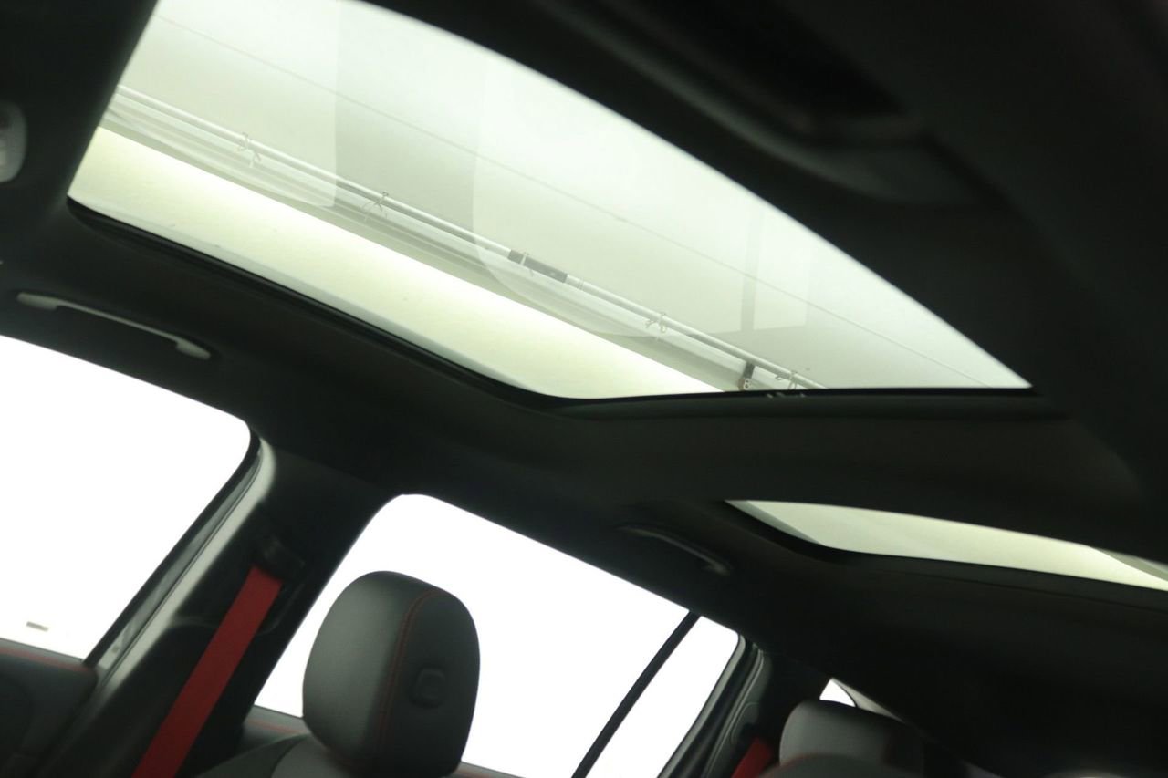 New 2026 Mercedes-Benz GLB 35 AMG 4MATIC image 14