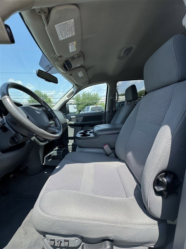 Used 2009 Dodge Ram 2500 Truck SLT w/ Popular Equipment Group image 10