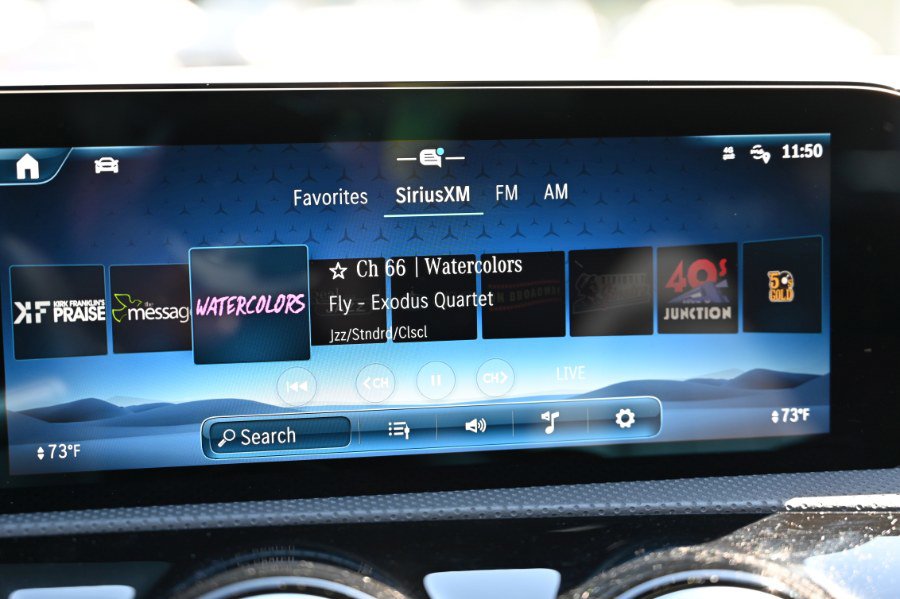 Used 2025 Mercedes-Benz CLA 250 4MATIC image 23