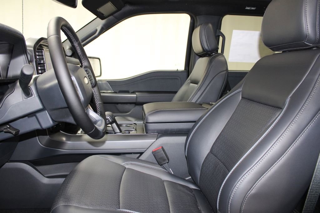 New 2026 Ford F150 Lariat w/ Equipment Group 502A High image 17