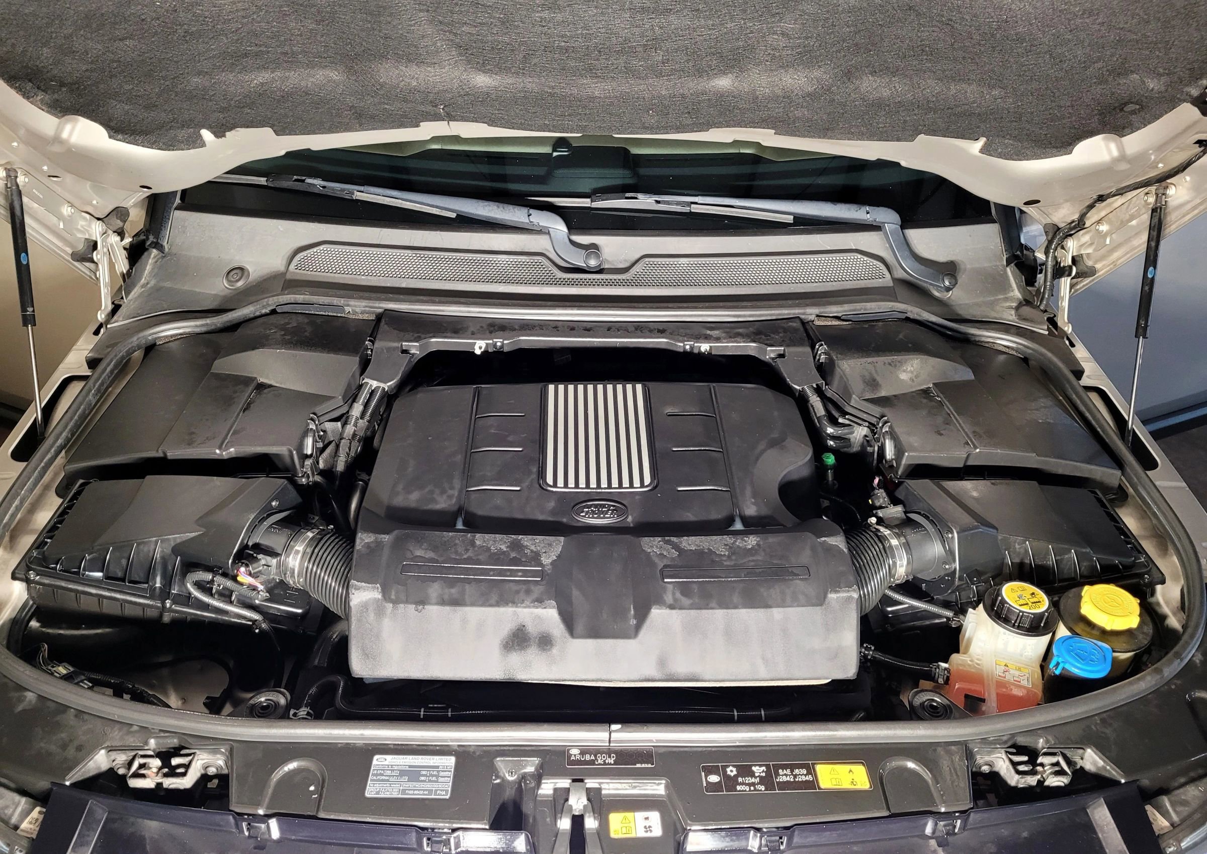 Used 2015 Land Rover LR4 HSE LUX image 53