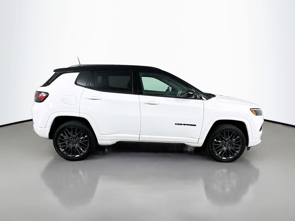 Used 2022 Jeep Compass High Altitude AWD/4WD image 4