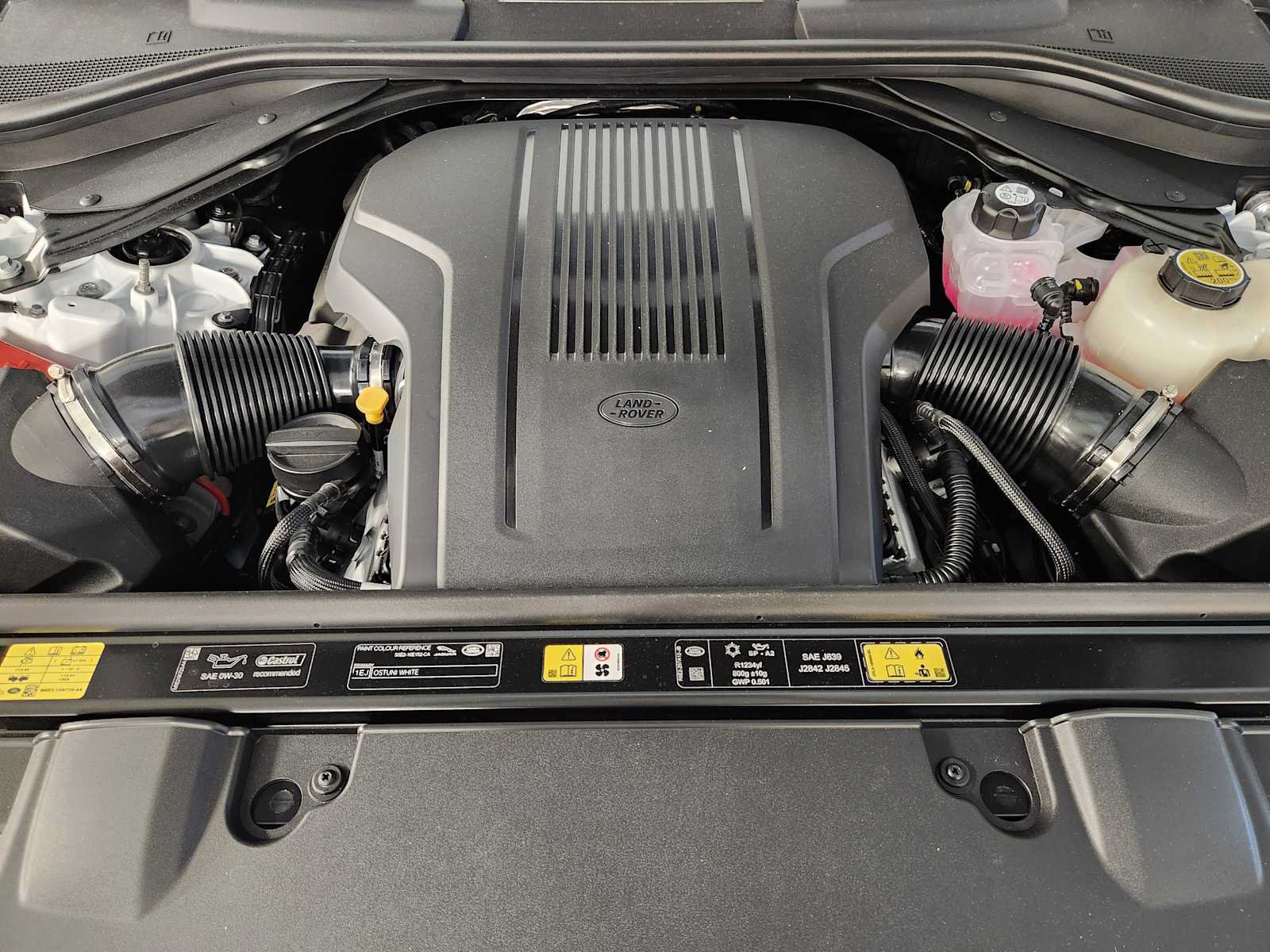 New 2026 Land Rover Range Rover SE AWD/4WD image 30