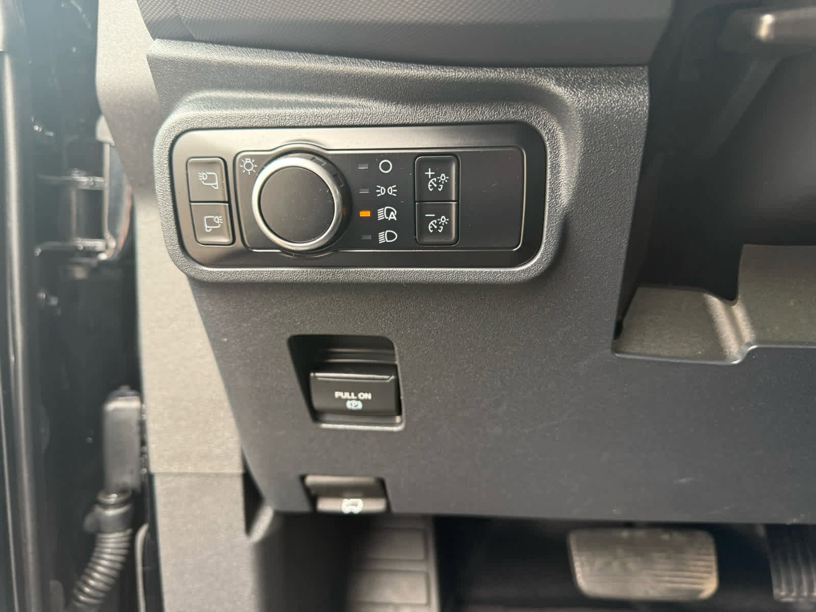 Used 2024 Ford Bronco Badlands image 12