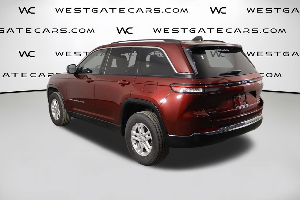 Used 2023 Jeep Grand Cherokee Laredo w/ Trailer Tow Prep Group (B) AWD/4WD image 45
