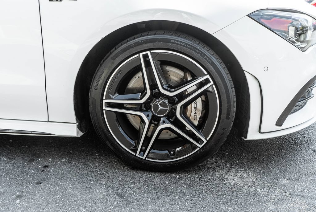 Used 2023 Mercedes-Benz CLA 35 AMG 4MATIC image 5