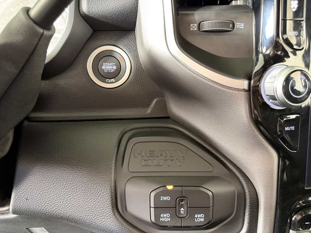 Certified 2026 RAM 2500 Big Horn AWD/4WD image 21