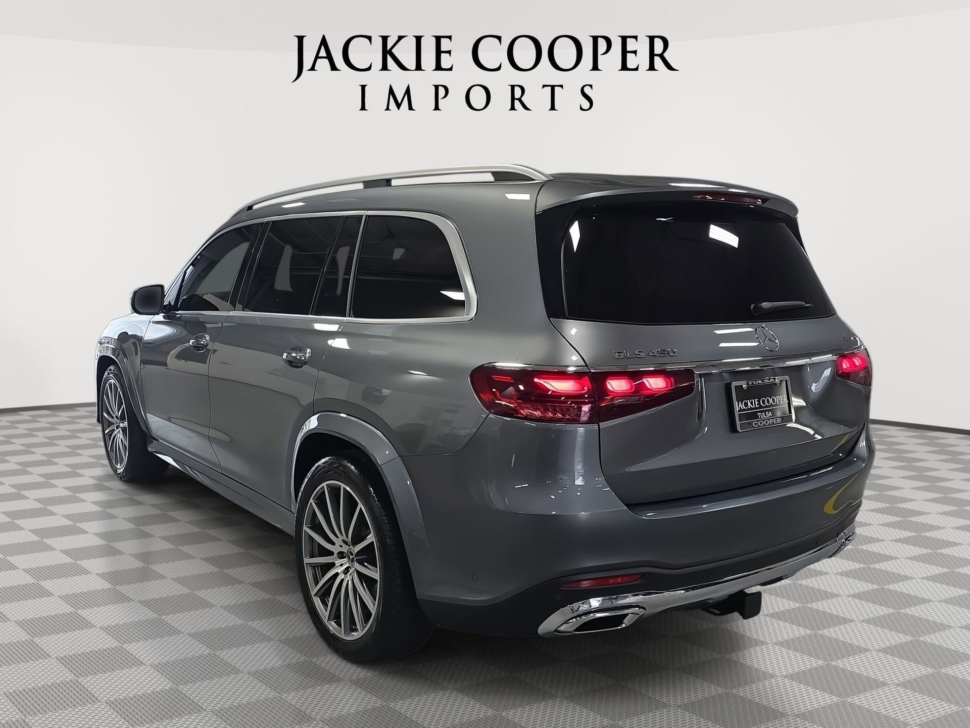 Certified 2025 Mercedes-Benz GLS 450 4MATIC image 7