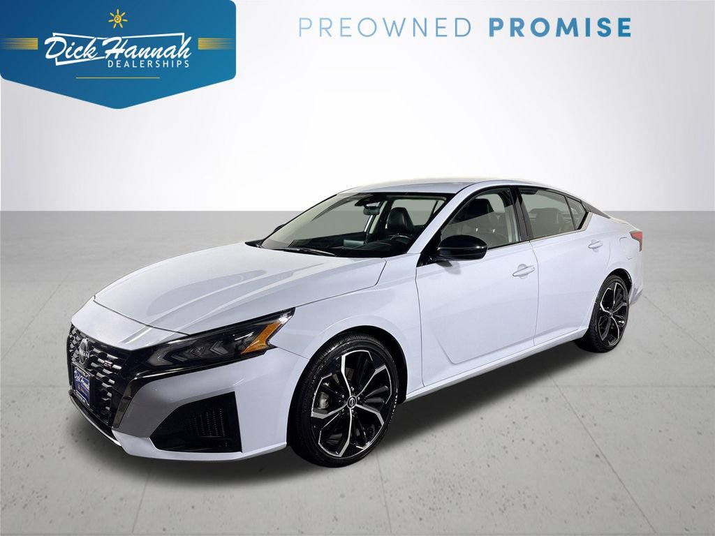 Used 2023 Nissan Altima 2.5 SR video 1