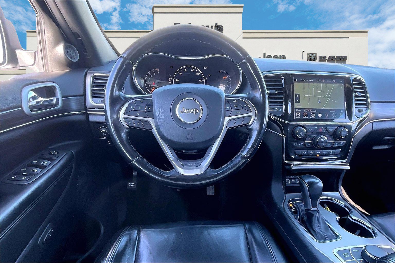 Certified 2022 Jeep Grand Cherokee Limited image 5