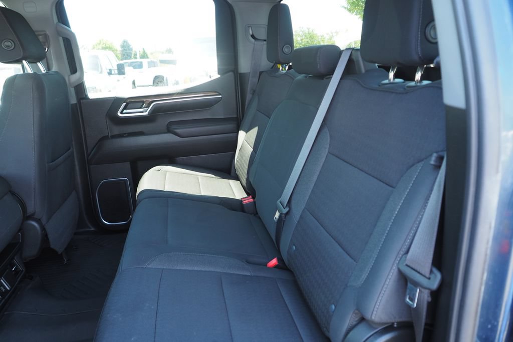 Used 2022 Chevrolet Silverado 1500 RST AWD/4WD image 16