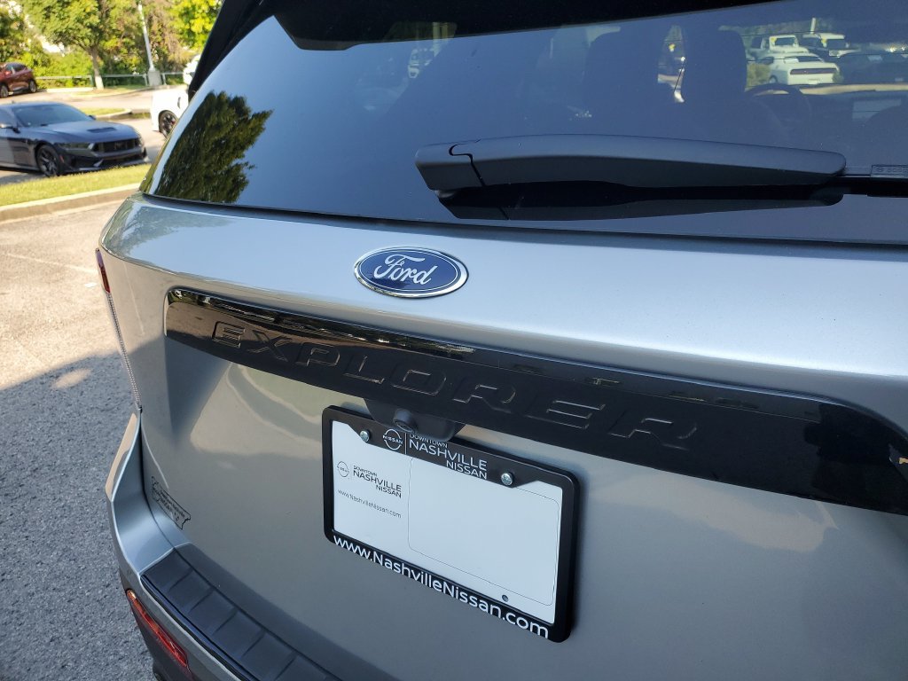 Used 2023 Ford Explorer ST-Line w/ Class IV Trailer Tow Package AWD/4WD image 6