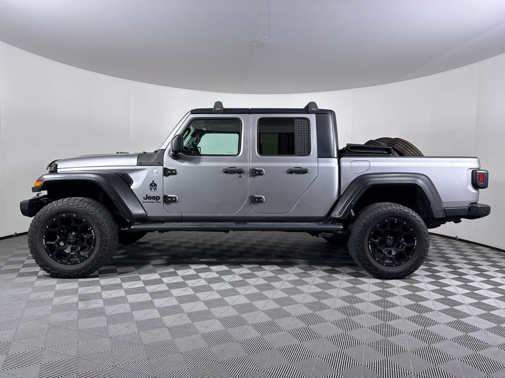 Used 2020 Jeep Gladiator Sport w/ Quick Order Package 24S AWD/4WD image 13
