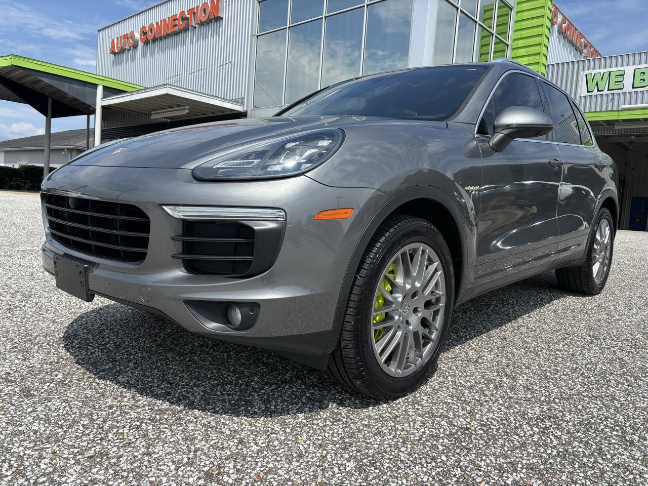 Used 2018 Porsche Cayenne S w/ Premium Package Plus AWD/4WD image 10