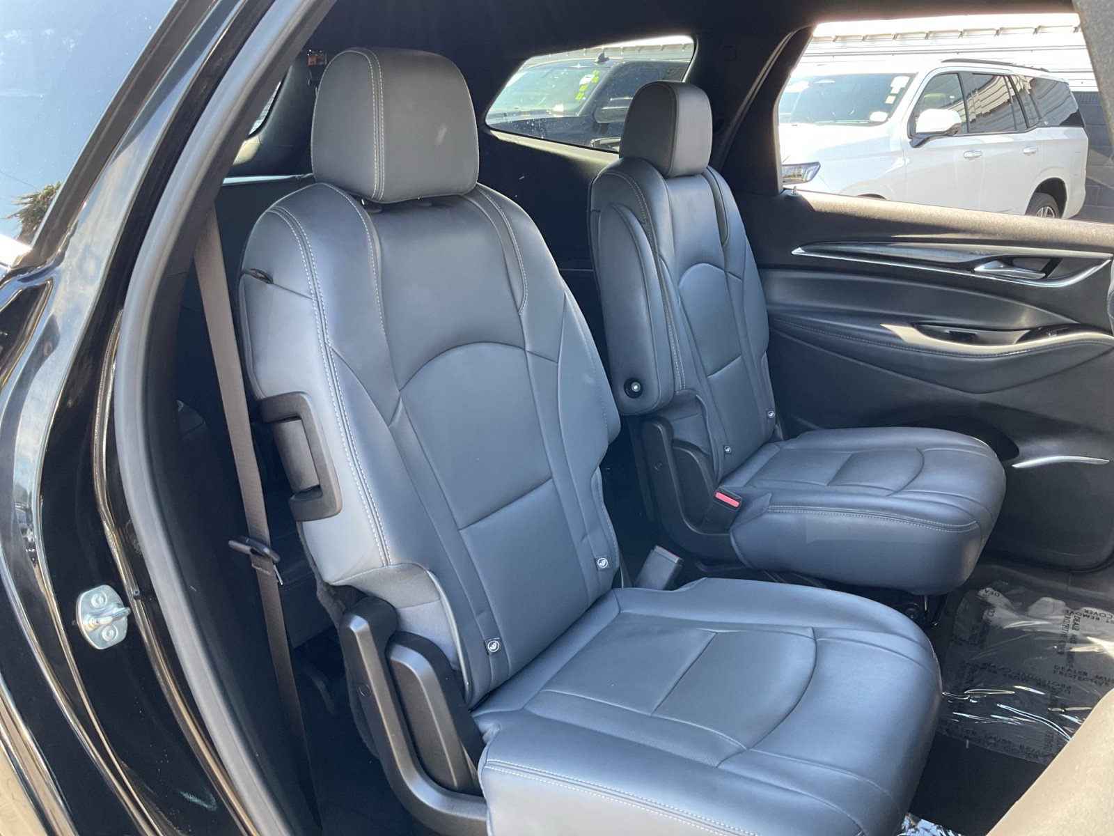 Used 2024 Buick Enclave Premium AWD/4WD image 20