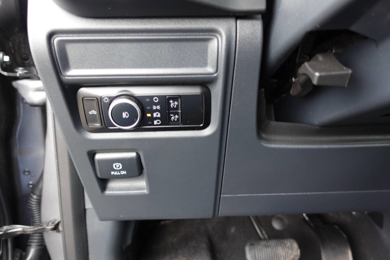 Used 2024 Ford F150 XLT w/ XLT Black Appearance Package image 54