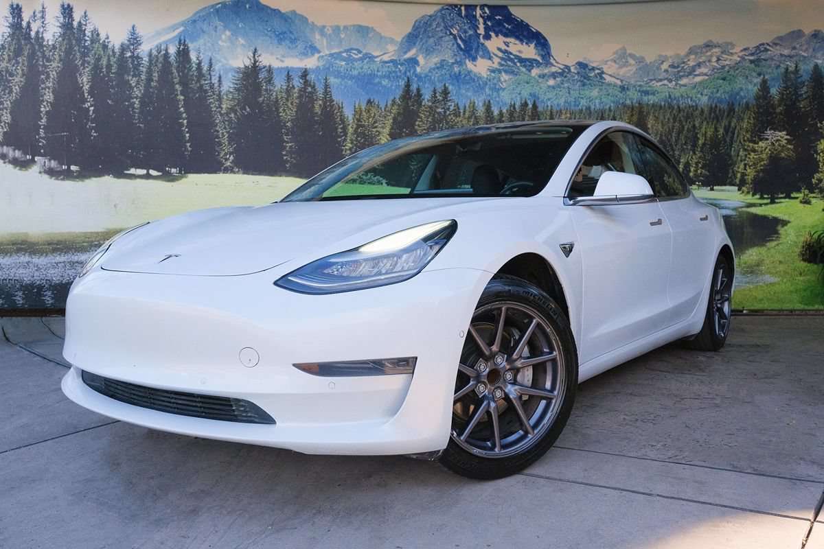 Used 2020 Tesla Model 3 Standard Range