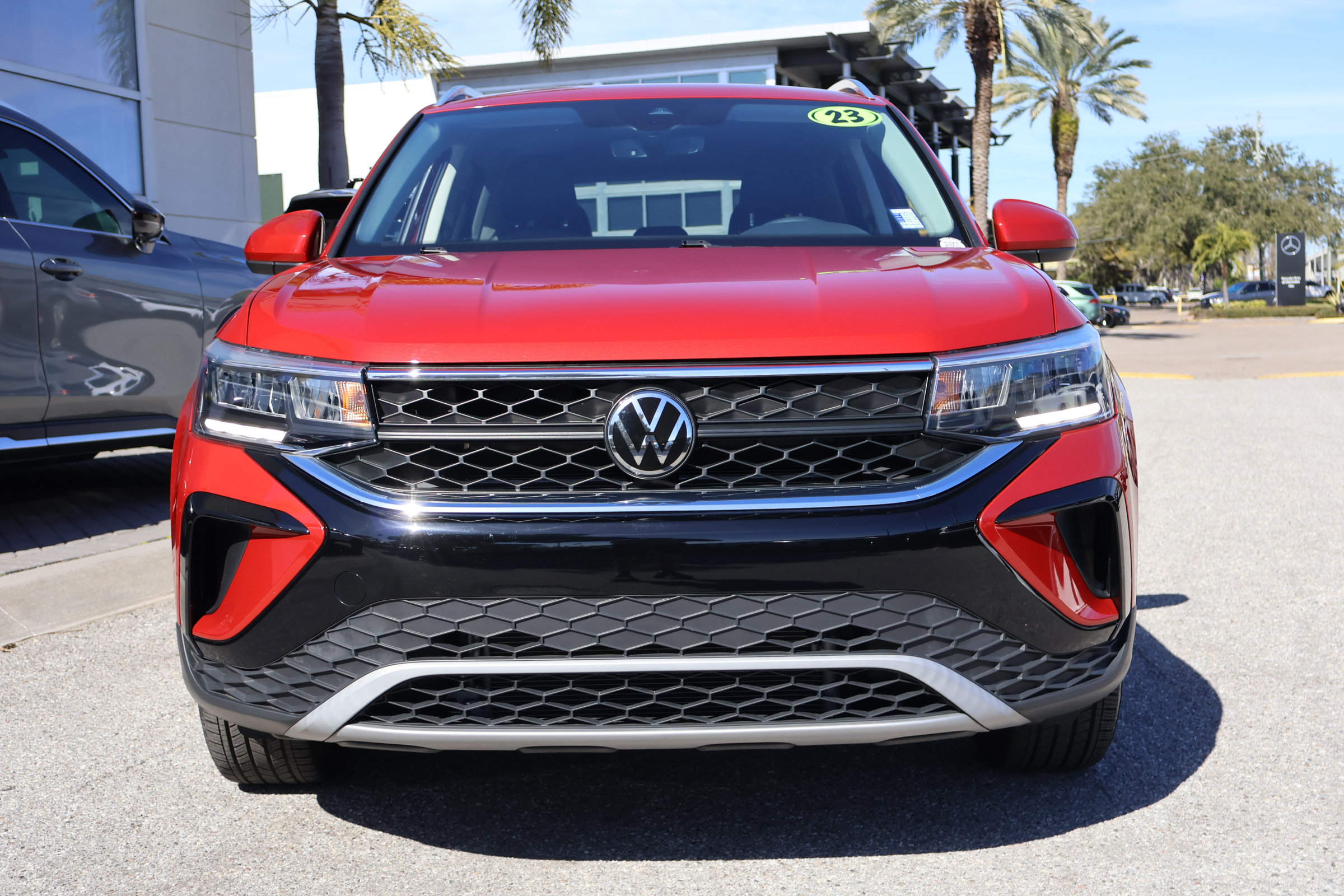 Used 2023 Volkswagen Taos SE w/ Black Wheel Package image 12