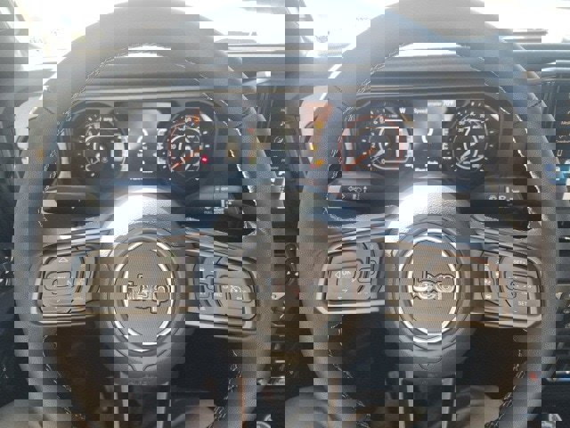 New 2025 Jeep Gladiator Sport image 11