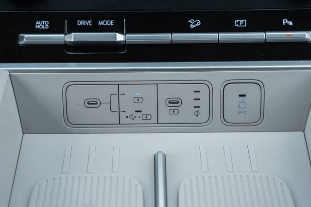 Used 2024 Hyundai Santa Fe Limited FWD image 28