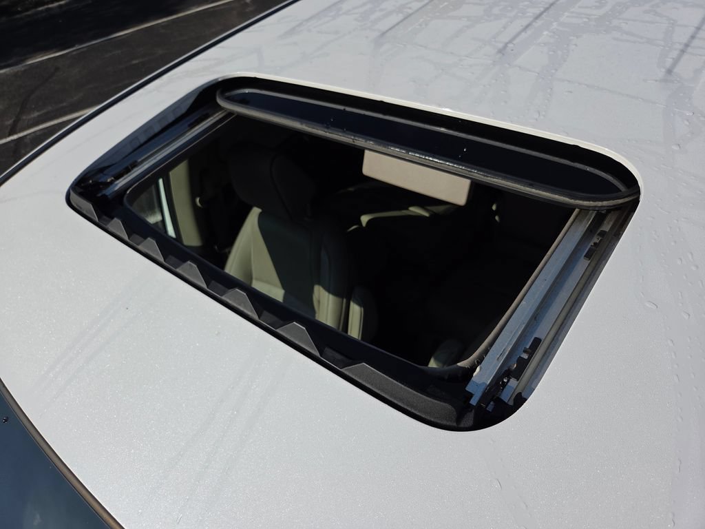 Certified 2024 Honda Odyssey Elite image 4