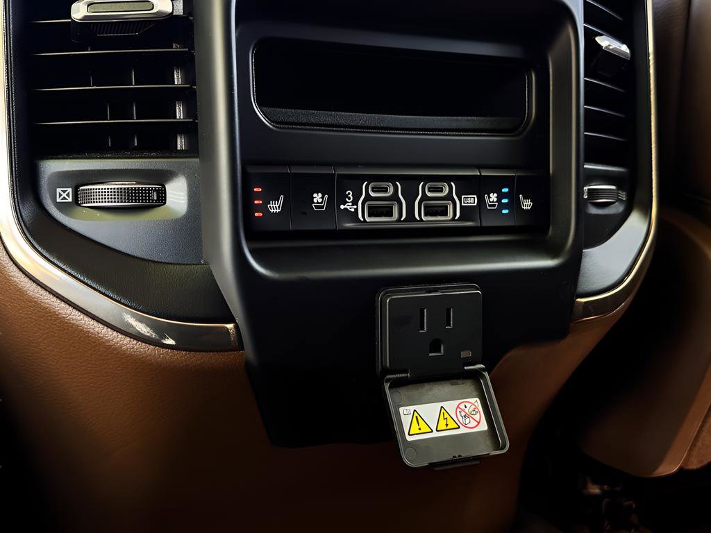 Used 2019 RAM 1500 Limited AWD/4WD image 22