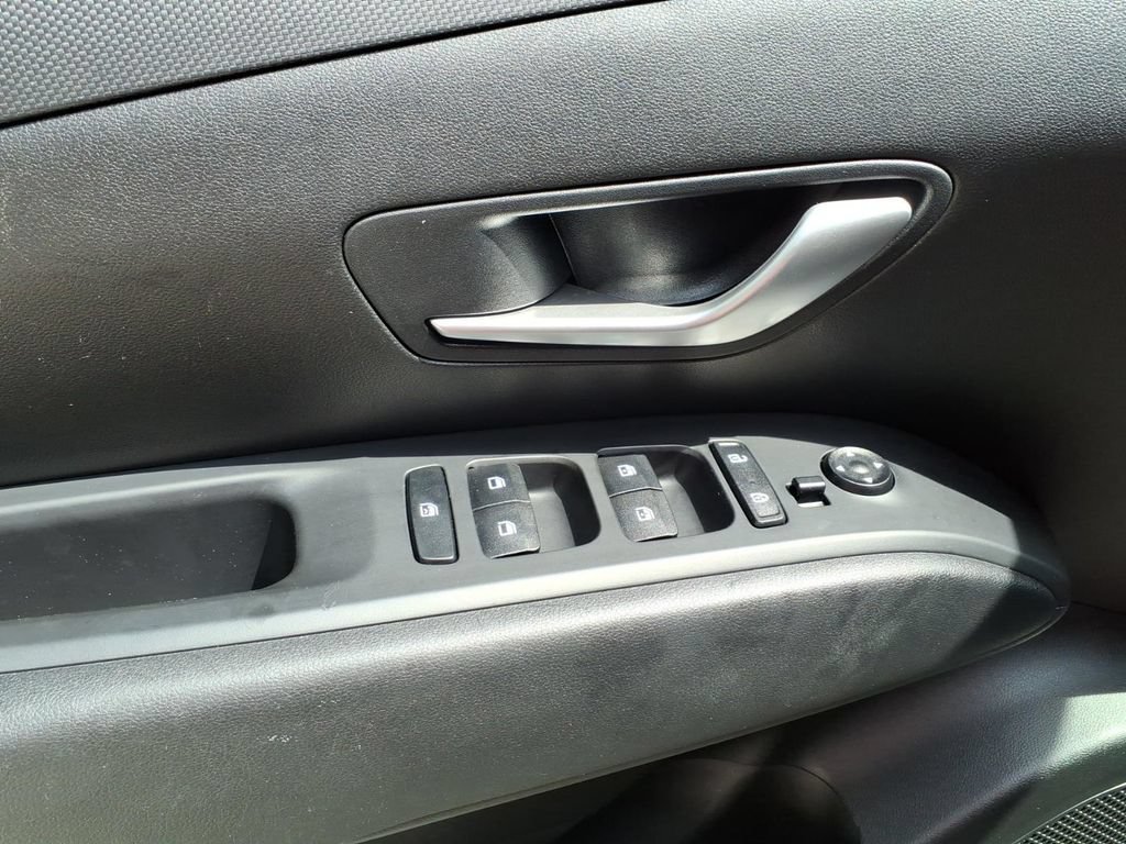 Used 2024 Hyundai Tucson SEL FWD image 11