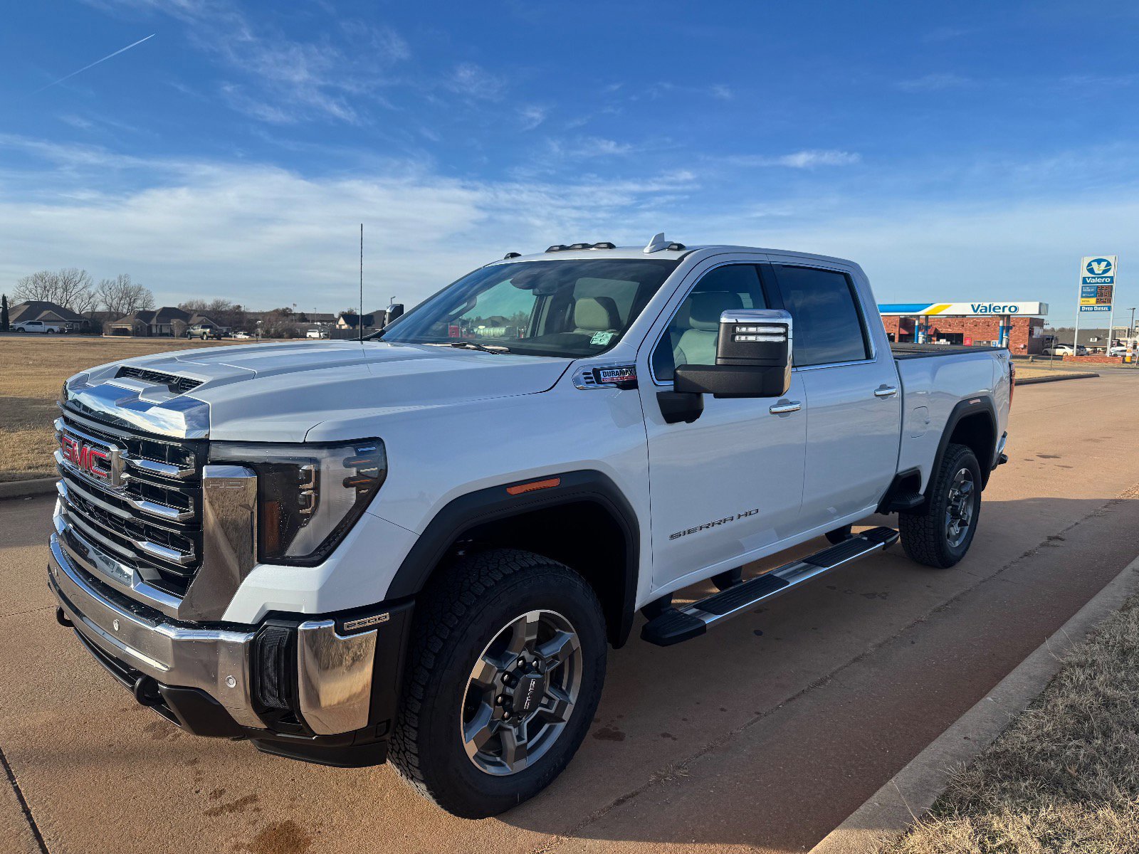 New 2026 GMC Sierra 2500 SLT w/ SLT Premium Package image 7
