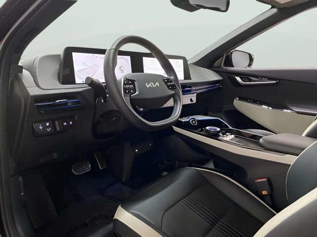 Used 2024 Kia EV6 GT-Line AWD/4WD image 17