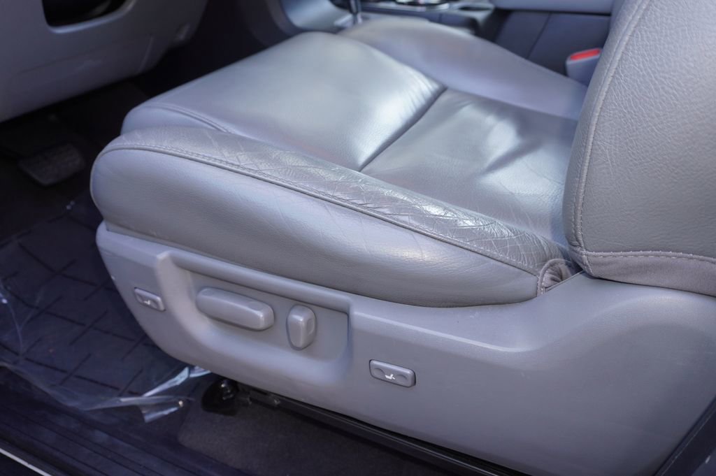 Certified 2020 Toyota Sequoia Limited w/ Safety & Convenience Package image 14