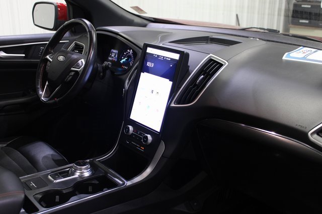 Used 2022 Ford Edge ST-Line image 21