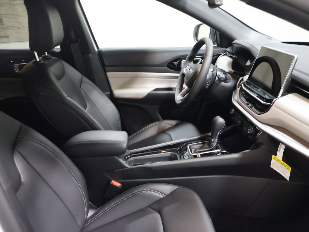 New 2026 Jeep Compass Limited image 18