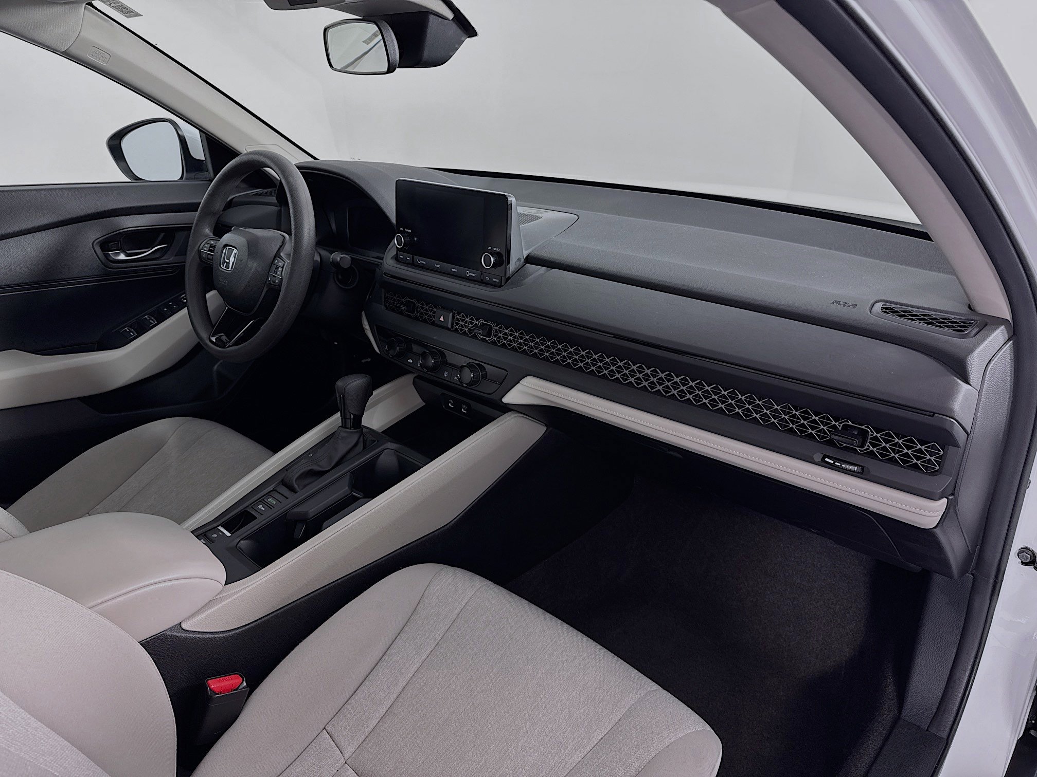 Certified 2024 Honda Accord LX image 26