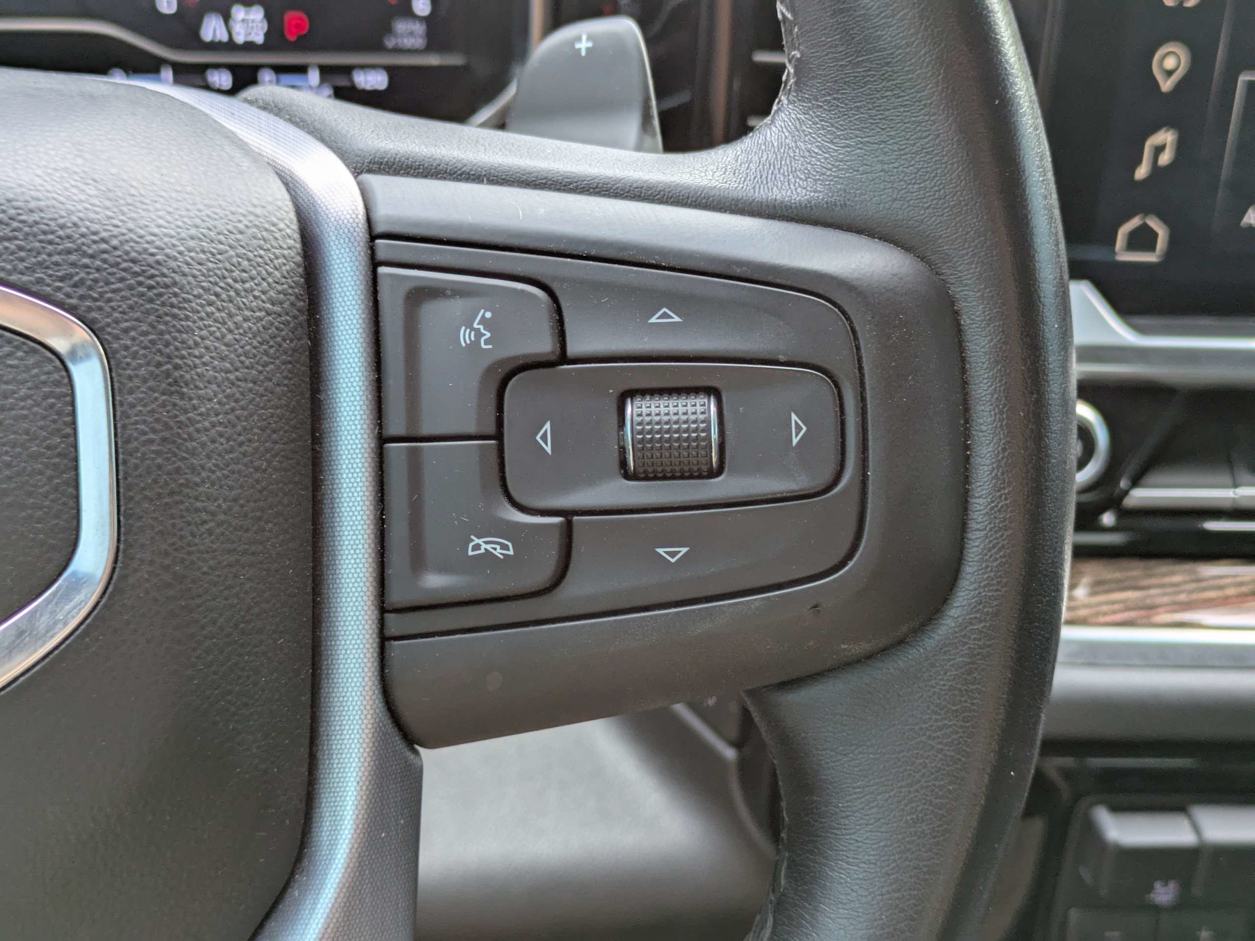 Used 2022 GMC Sierra 1500 Elevation w/ Elevation Premium Package AWD/4WD image 26