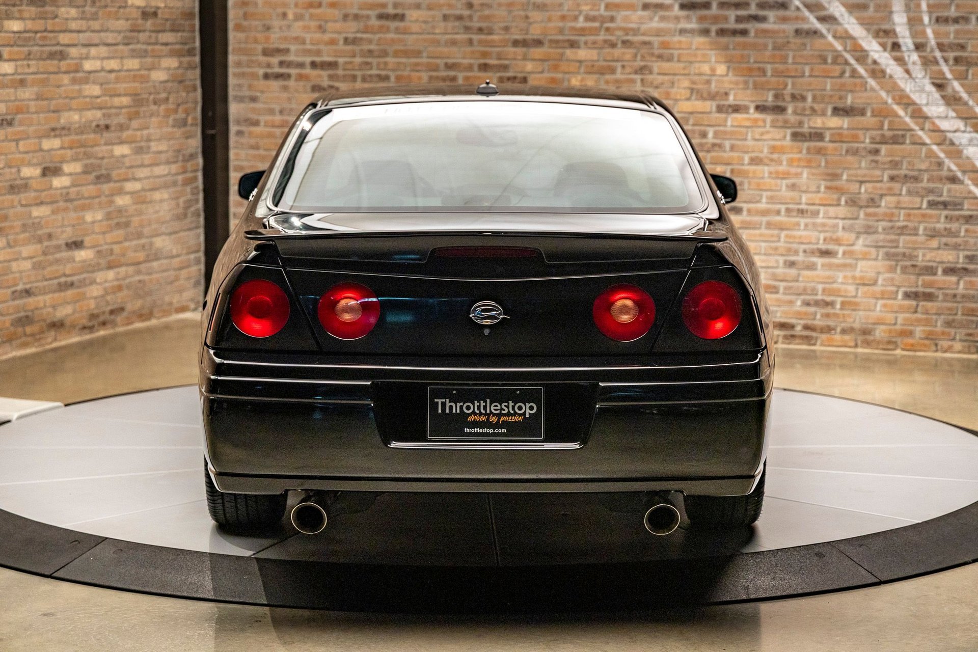 Used 2004 Chevrolet Impala SS image 7