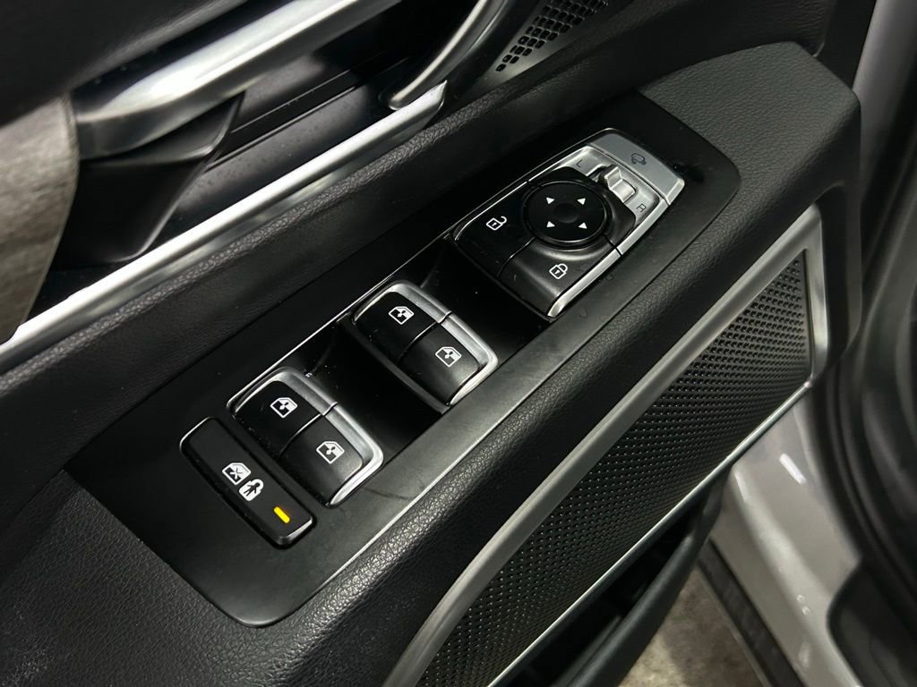 Used 2022 Kia Telluride EX w/ EX Premium Package image 17