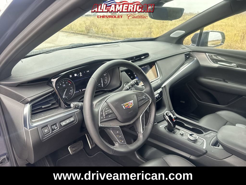 Used 2025 Cadillac XT5 Sportv w/ Technology Package image 10