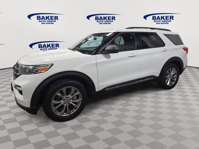 Used 2020 Ford Explorer XLT w/ Equipment Group 202A image 6