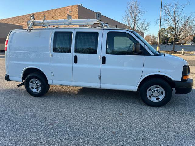 Used 2013 Chevrolet Express 2500 image 33