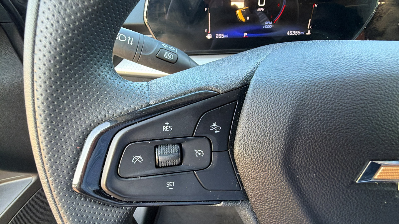 Used 2025 Chevrolet Trax LT FWD image 26