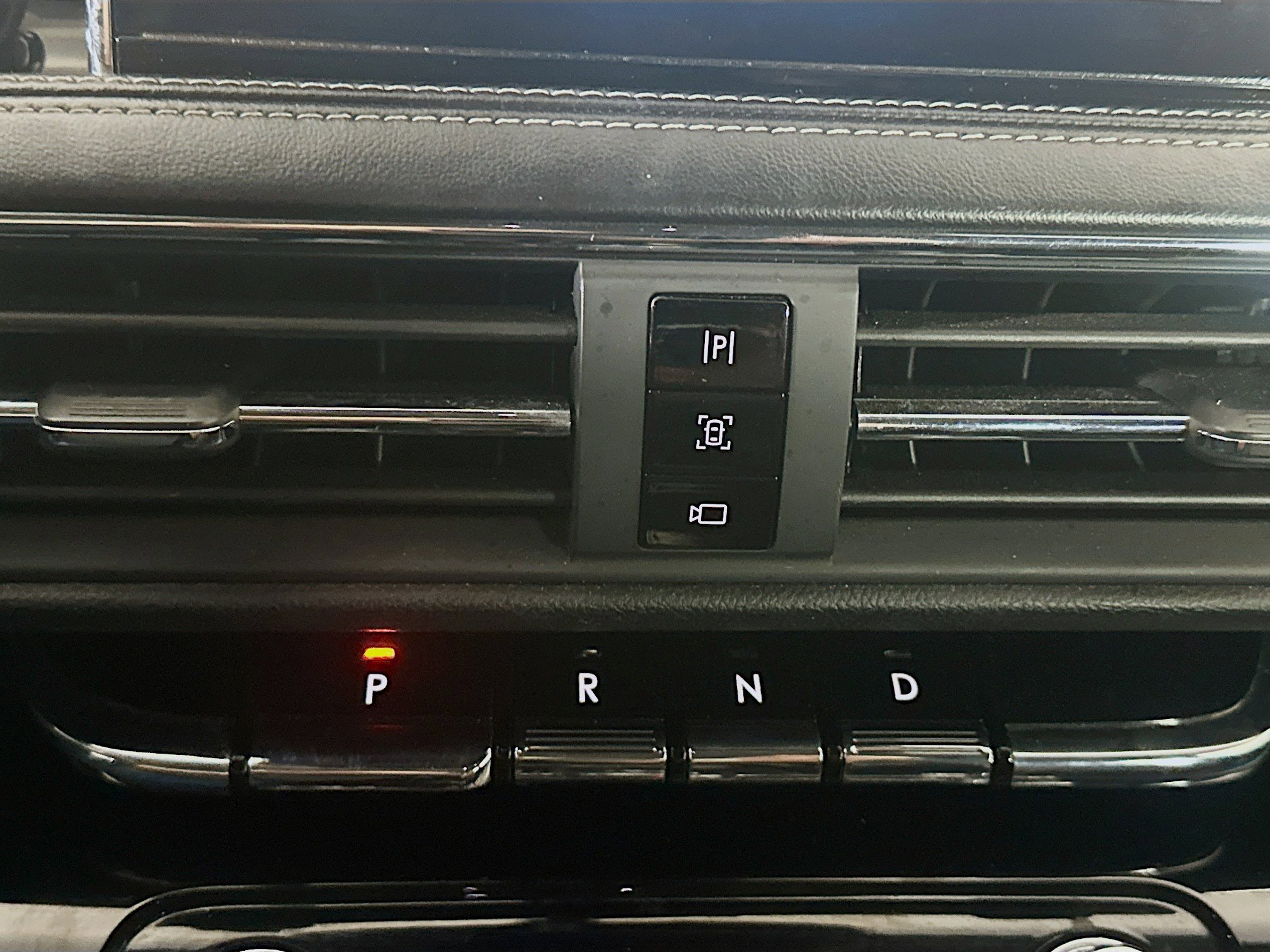 Used 2022 Lincoln Corsair FWD image 24