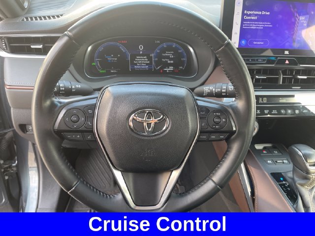 Used 2024 Toyota Venza Limited AWD/4WD image 14