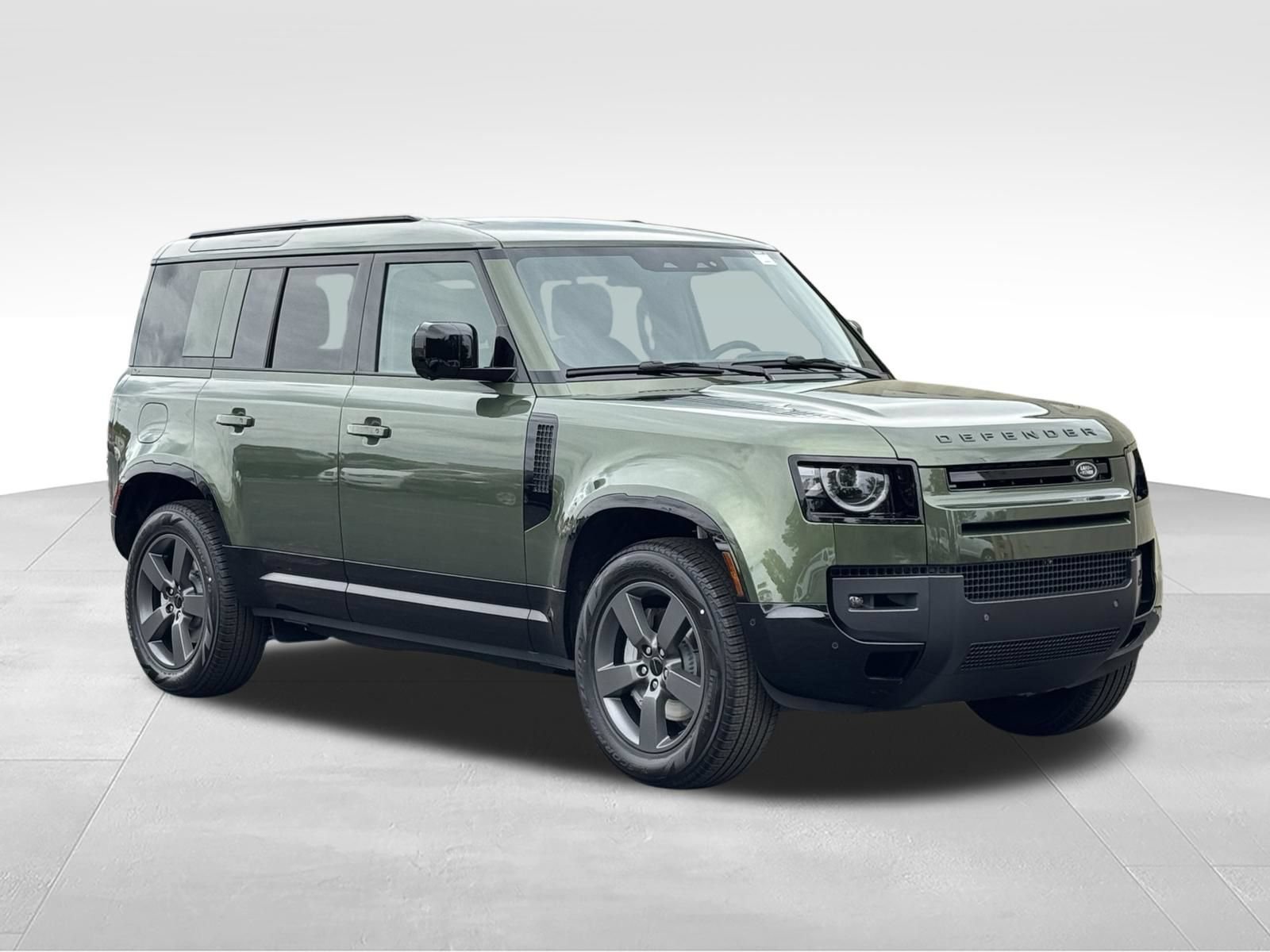 New 2026 Land Rover Defender 110 X-Dynamic SE AWD/4WD image 8