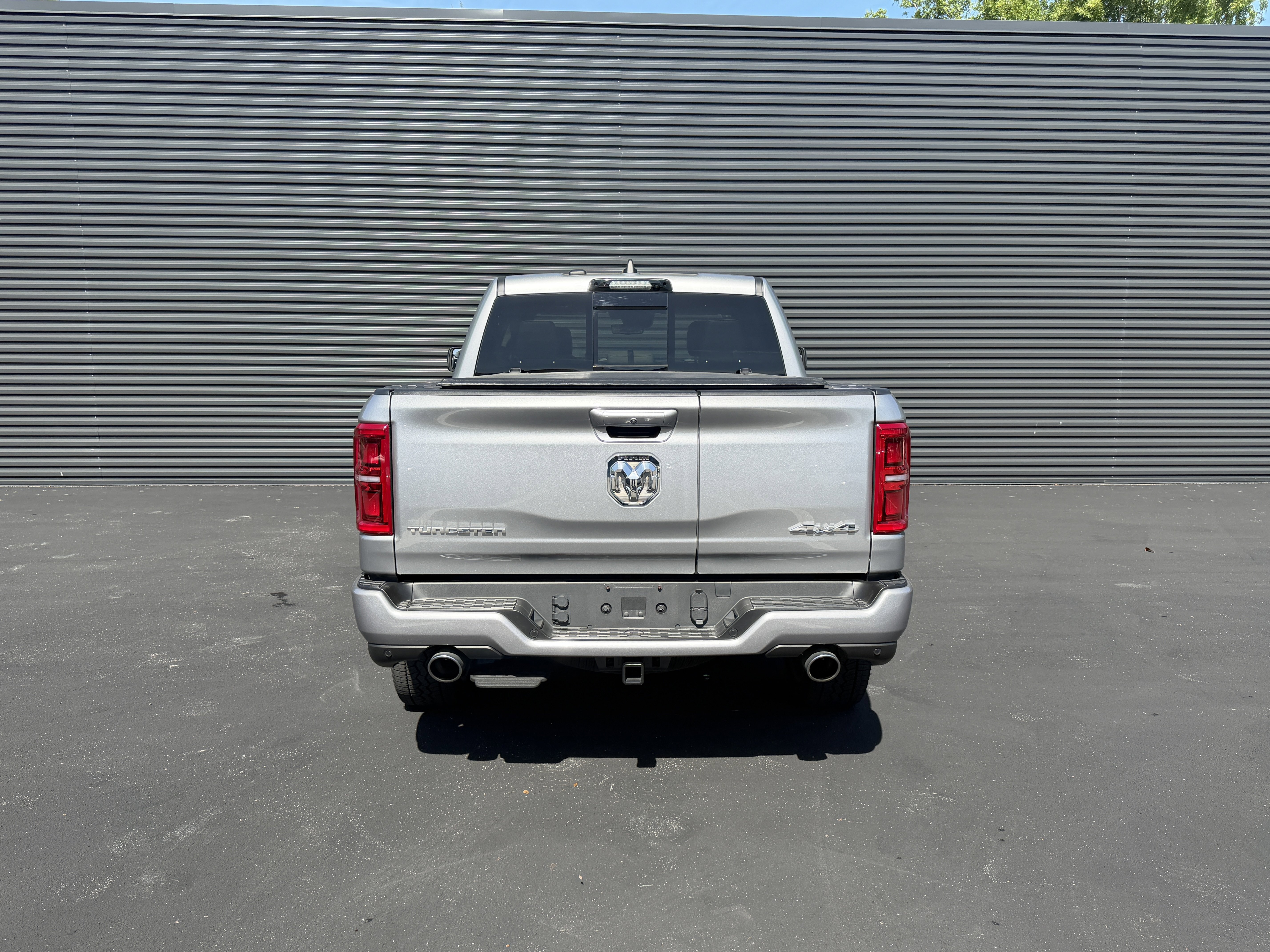 Used 2025 RAM 1500 Tungsten w/ Off Road Group AWD/4WD image 11