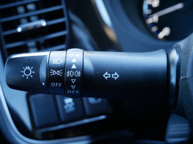 Used 2016 Mitsubishi Outlander SEL AWD/4WD image 21