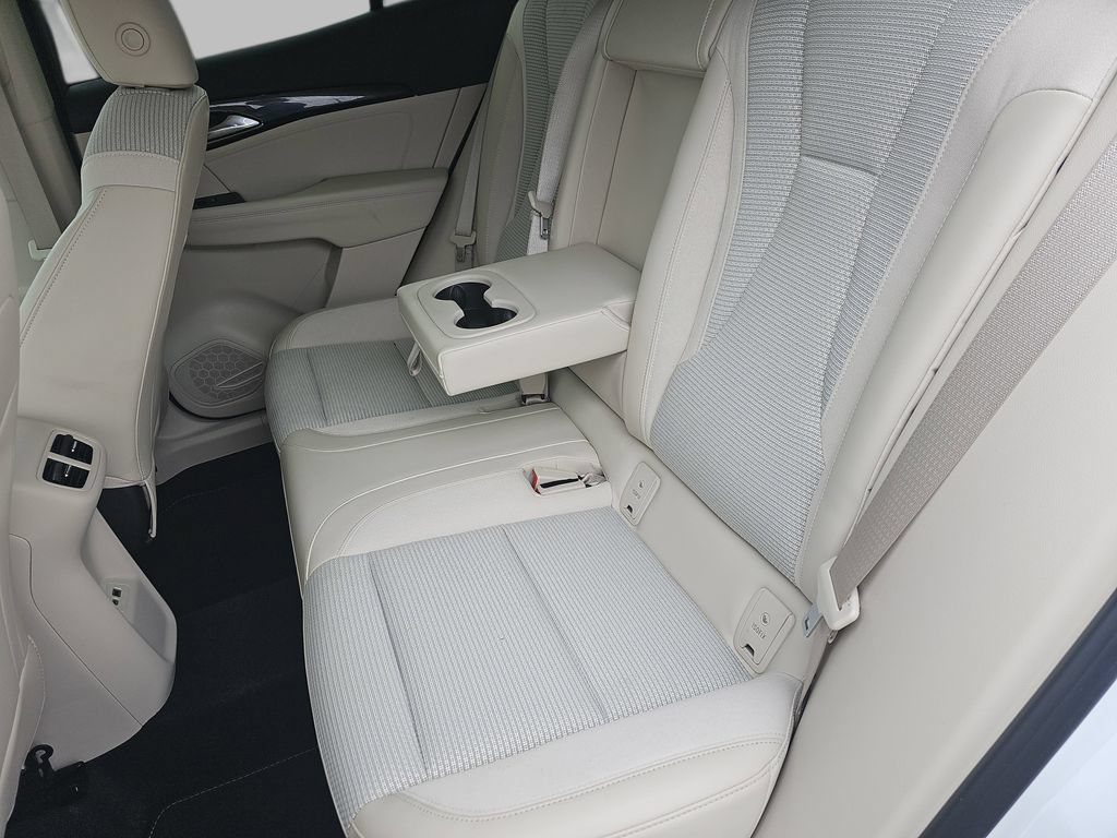 Certified 2023 Buick Envision Preferred AWD/4WD image 18
