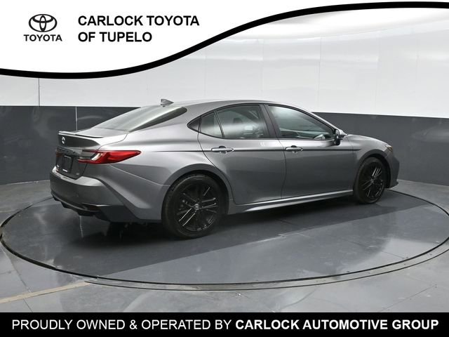 Used 2026 Toyota Camry SE FWD image 3