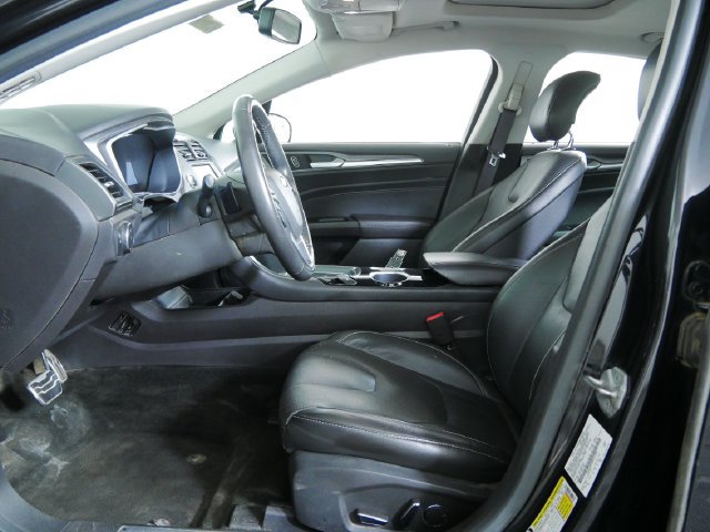 Used 2014 Ford Fusion Titanium FWD image 22