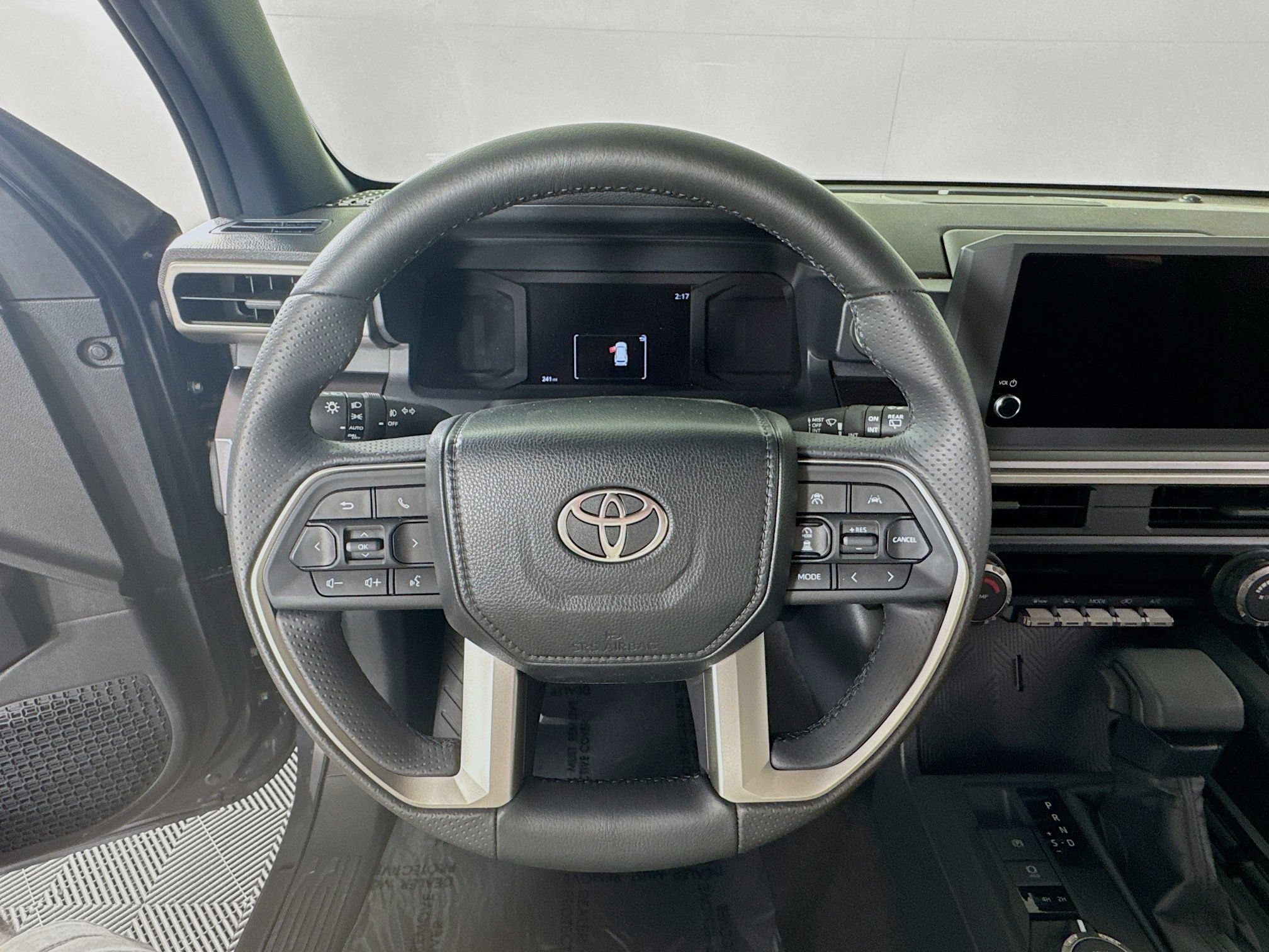 Certified 2026 Toyota 4Runner SR5 AWD/4WD image 13