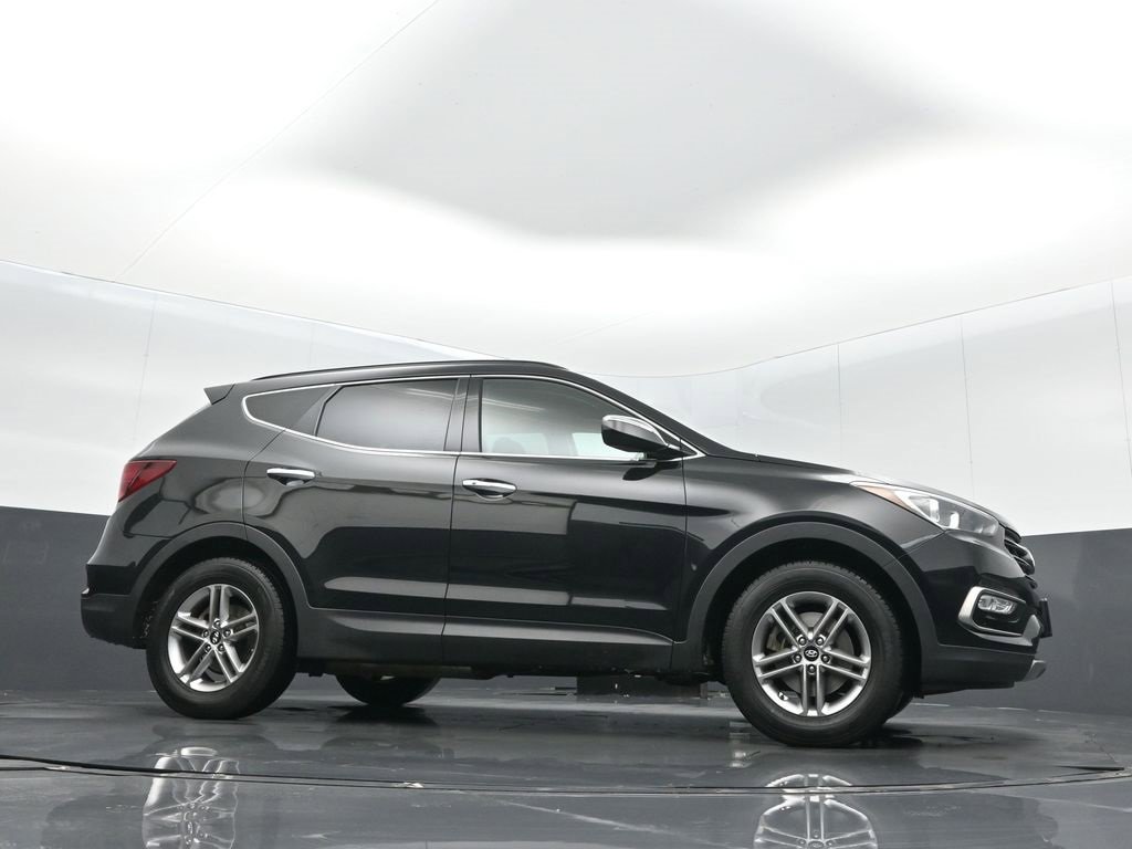 Used 2018 Hyundai Santa Fe Sport w/ 2.4L Value Package 02 image 29